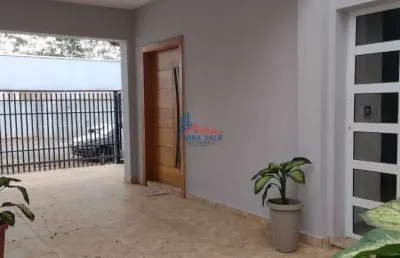Casa com 3 dormitórios e 1 suíte no jardim chapadão