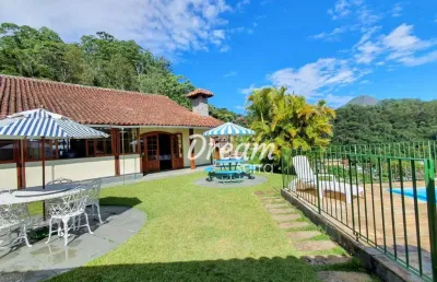 Casa com 7 dormitórios à venda, 242 m² por r$ 1.350.000,00 - pimenteiras - teresópolis/rj