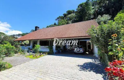 Casa com 7 dormitórios à venda, 320 m² por r$ 1.550.000,00 - comary - teresópolis/rj