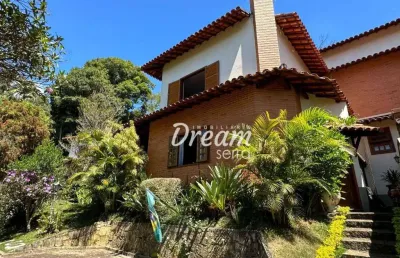 Casa com 3 dormitórios à venda, 156 m² por r$ 750.000,00 - quebra frascos - teresópolis/rj