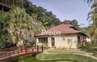Casa com 4 dormitórios à venda, 228 m² por r$ 1.200.000,00 - quinta da barra - teresópolis/rj