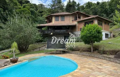 Casa com 6 dormitórios à venda, 298 m² por r$ 2.250.000,00 - albuquerque - teresópolis/rj