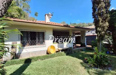 Casa com 3 dormitórios à venda, 123 m² por r$ 695.000,00 - várzea - teresópolis/rj