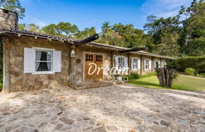 Casa com 7 dormitórios à venda, 260 m² por r$ 4.500.000,00 - itaipava - petrópolis/rj