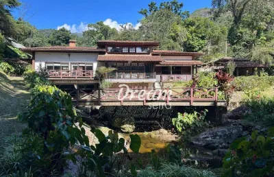 Casa com 3 dormitórios à venda, 300 m² por r$ 1.500.000,00 - parque do ingá - teresópolis/rj