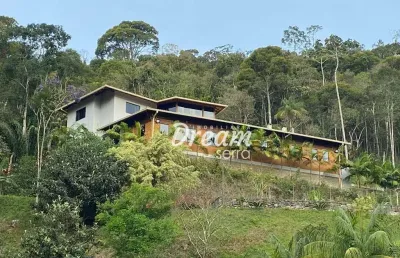 Casa com 3 dormitórios à venda, 220 m² por r$ 849.000,00 - canoas - teresópolis/rj