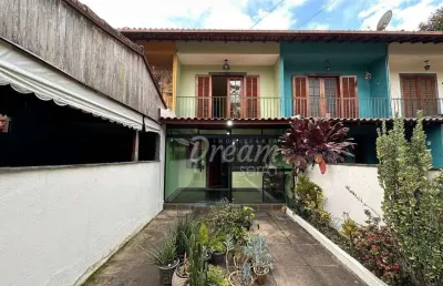 Casa com 3 dormitórios à venda, 120 m² por r$ 350.000,00 - albuquerque - teresópolis/rj
