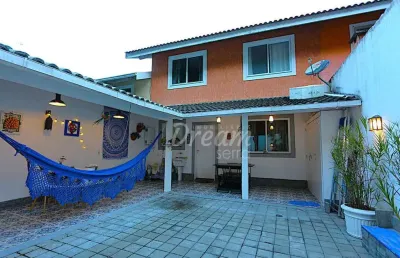 Casa com 3 dormitórios à venda, 98 m² por r$ 640.000,00 - granja guarani - teresópolis/rj