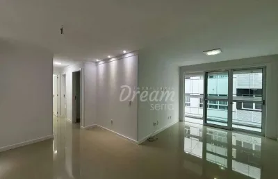 Apartamento com 3 dormitórios à venda, 106 m² por r$ 840.000,00 - várzea - teresópolis/rj