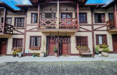 Casa com 2 dormitórios à venda, 74 m² por r$ 395.000,00 - tijuca - teresópolis/rj