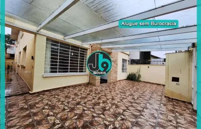 Casa para alugar no alto da glória com 3 quartos, 3 suítes, 3 vagas de garagem com 218² por r$ 8.300,00/mês