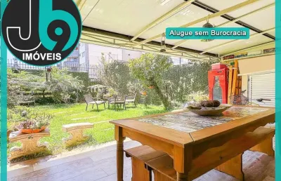Casa para alugar 262m² no agua verde mobiliada 5 quartos, 1 suíte, 4 vagas, jardim exuberante