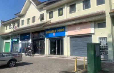 Sala comercial à venda na rua vicente de carvalho, 450, cajuru, curitiba, 31 m2 por r$ 160.000