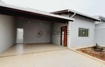 Casa com três dormitórios no bairro bela vista na cidade de indaiatuba.