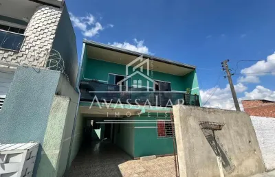 Sobrado com 03 quartos no ganchinho 160 m  pronta pra morar