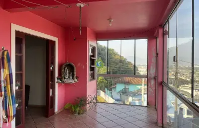 Casa com 4 quartos à venda na Servidão Miguel Arcanjo Machado, 101, Forquilhinhas, São José