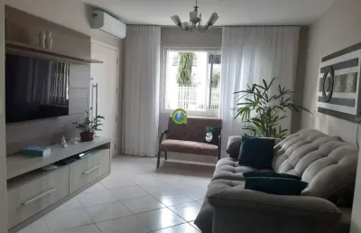 Casa a venda no bairro ponte do imaruim em palhoça, com 215 m² de área privativa