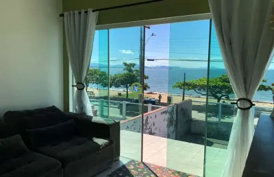 Casa à venda na praia de fora palhoça/sc com vista mar.