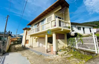Ótima casa porteira fechada à venda na praia da gamboa, garopaba!