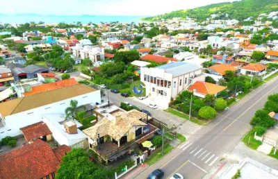 Casa com 3 quartos à venda na Rua Ismael Lobo, 380, Centro, Garopaba