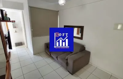 Apartamento de 02 quartos c/ armários + vaga de garagem coberta
