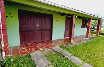 Casa com 2 quartos à venda na Rua Osvaldo Aranha, 90, Praia de Cidreira, Cidreira