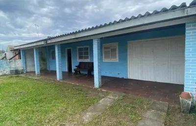 Oportunidade casa sozinha no patio mobiliada em salinas