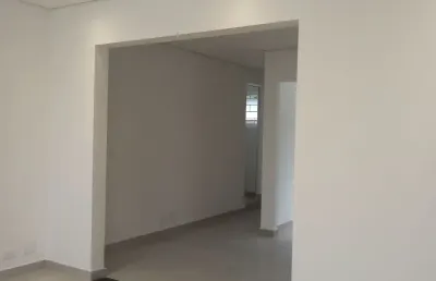 Sala comercial com 2 salas para alugar na Avenida Presidente Kennedy, 4100, Água Verde, Curitiba
