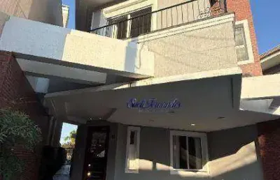 Sobrado com 4 dormitórios para alugar, 303 m² por r$ 7.450,00/mês - pedro moro - são josé dos pinhais/pr