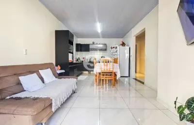 Venda de casa em balneário camboriú - excelente localização