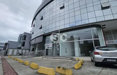 Sala comercial no lion center – espaço estratégico para seu negócio!