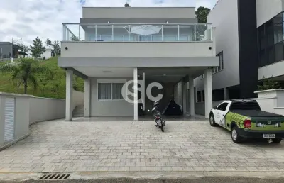 Casa com 3 quartos à venda no Centro, Camboriú 