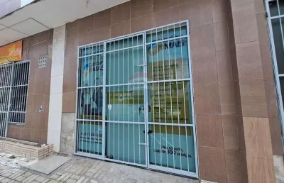 Para o sucesso do seu negócio! alugue esta loja 5 com 40m² no coração do cabo branco!