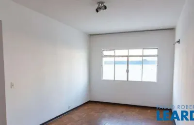 Apartamento com 2 quartos para alugar na Rua José Antônio Coelho, Vila Mariana, São Paulo