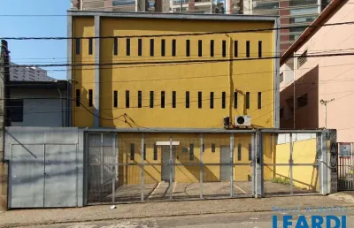 Ponto comercial para alugar na Rua Hildebrando Thomáz de Carvalho, Vila Mariana, São Paulo