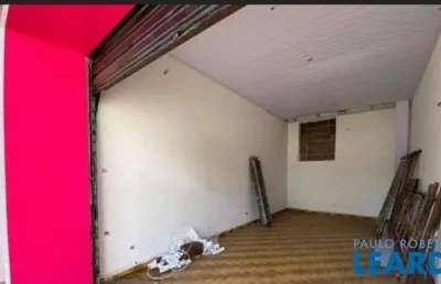 Ponto comercial para alugar na Avenida Moreira Guimarães, Indianópolis, São Paulo