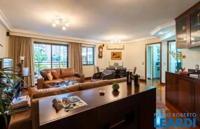 Apartamento com 3 quartos à venda na Avenida Jandira, Moema, São Paulo