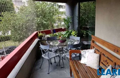 Apartamento com 3 quartos à venda na Rua Júpiter, Aclimação, São Paulo