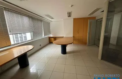 Sala comercial para alugar na Avenida Ipiranga, Centro, São Paulo