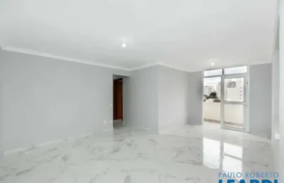 Apartamento com 3 quartos à venda na Rua Ararapira, Planalto Paulista, São Paulo