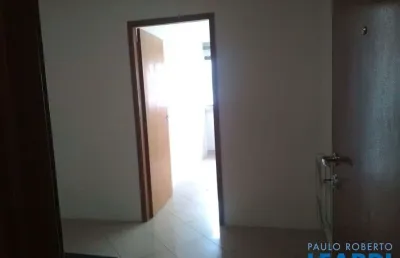 Ponto comercial para alugar na Rua Paracatu, Saúde, São Paulo