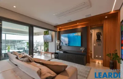 Apartamento com 3 quartos à venda na Avenida Senador Casimiro da Rocha, Mirandópolis, São Paulo