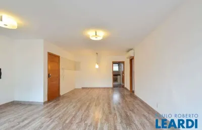 Apartamento com 4 quartos à venda na Alameda dos Arapanés, Moema, São Paulo