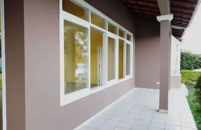 Casa em condomínio fechado com 5 quartos à venda na alameda das castanheiras, ville chamonix, itatiba, 365 m2 por r$ 1.700.000