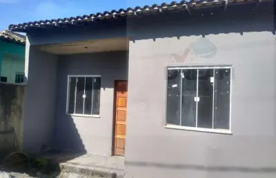 Casa para venda em rio das ostras, loteamento extensão do serramar, 2 dormitórios, 1 suíte, 2 banheiros, 1 vaga