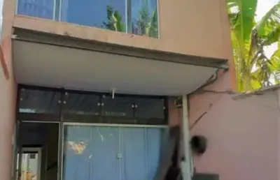 Casa para venda em macaé, lagoa, 2 dormitórios, 2 suítes, 3 banheiros, 1 vaga