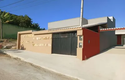 Casa para venda em rio das ostras, maria turri, 2 dormitórios, 1 suíte, 2 banheiros, 1 vaga