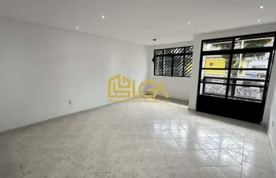Casa com 3 quartos à venda na Rua Liberdade, 216A, Embaré, Santos