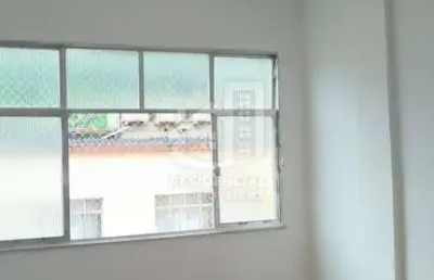 Apartamento para venda possui 60 m² com 2 quartos em centro - rj