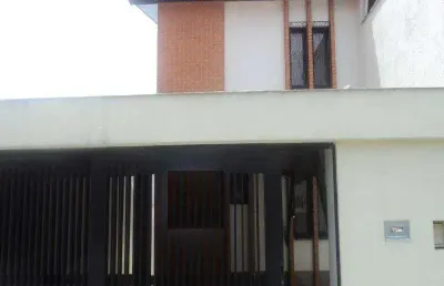 Sobrado excelente 184 m² com 3 dormitorios sendo 1 suíte e 2 vagas